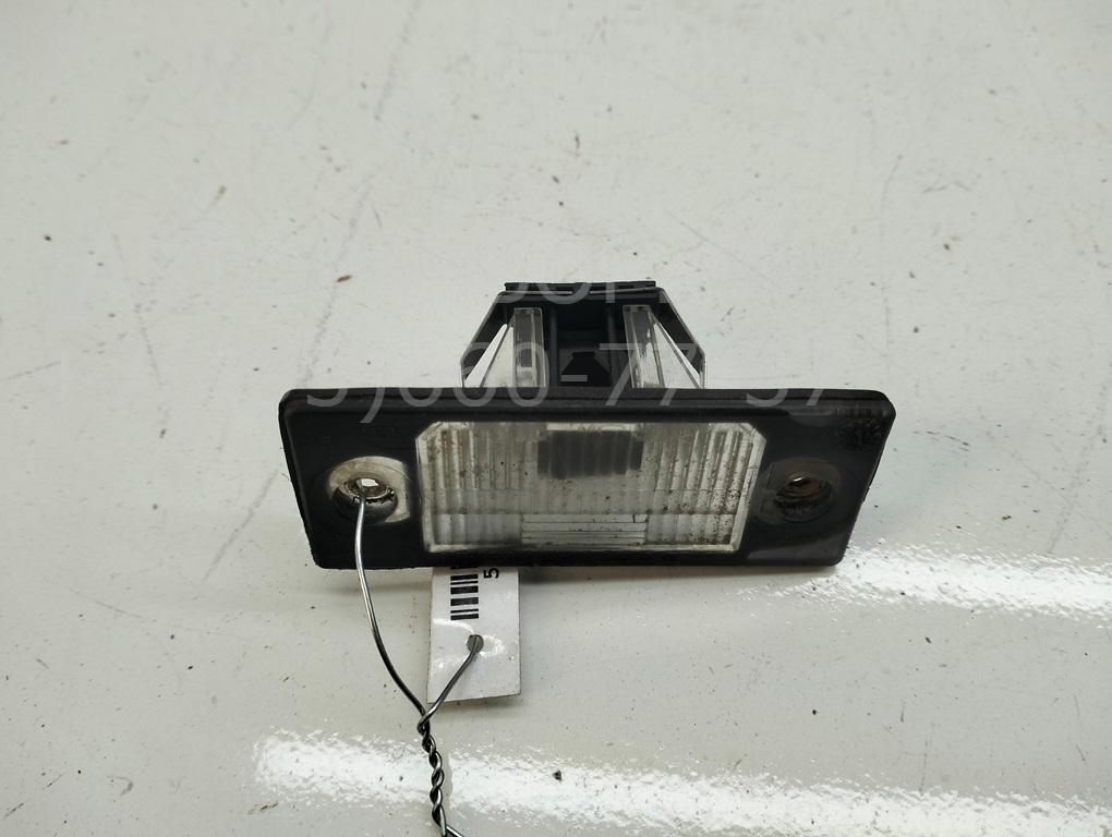 Фонарь подсветки номера