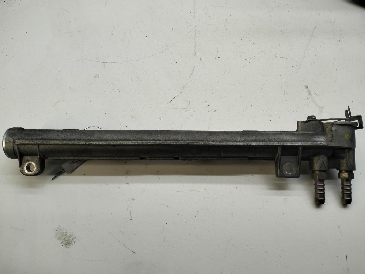 Рейка топливная (рампа)