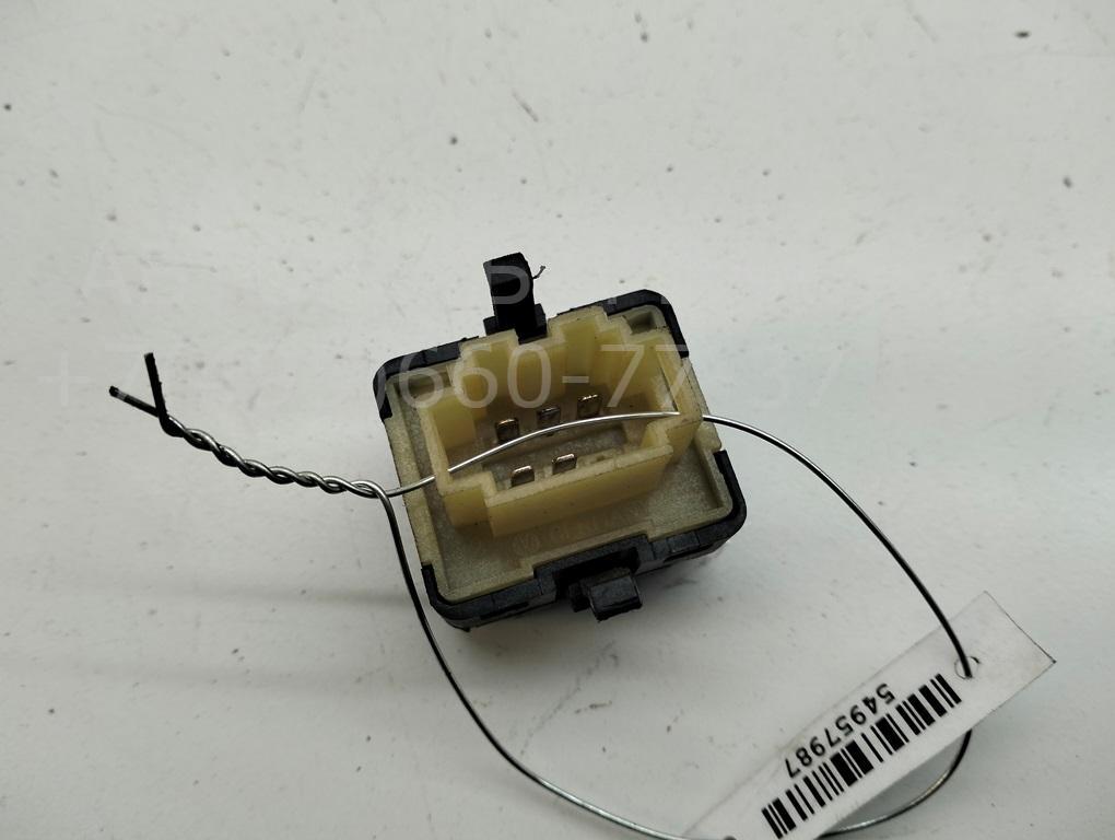 Кнопка стеклоподъемника