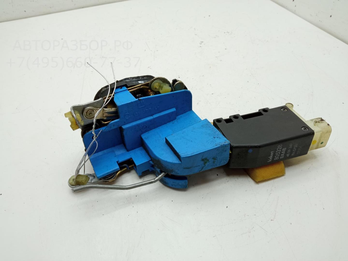 Замок двери передней левой