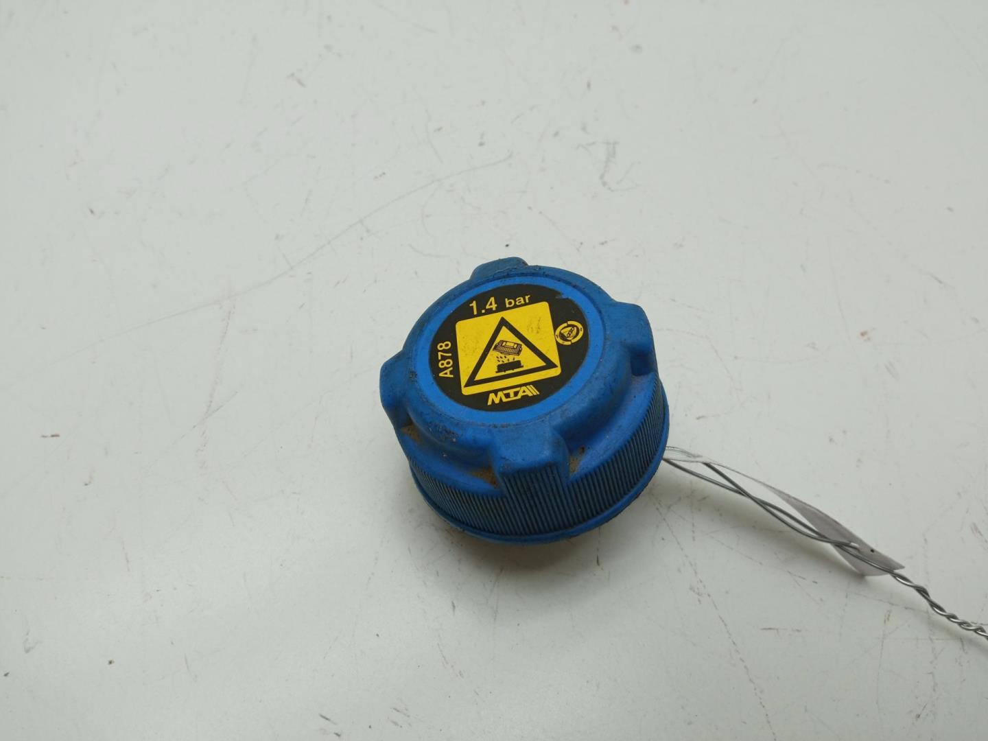 Крышка расширительного бачка