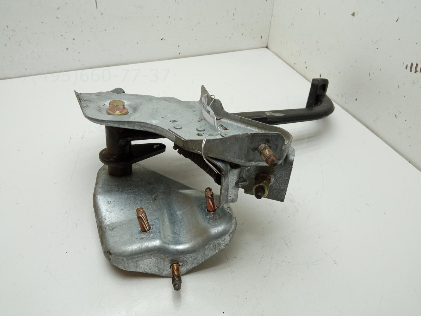 Педаль сцепления