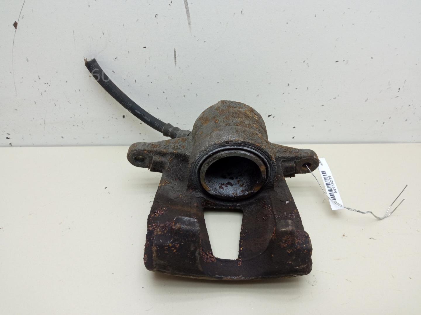 Суппорт передний левый