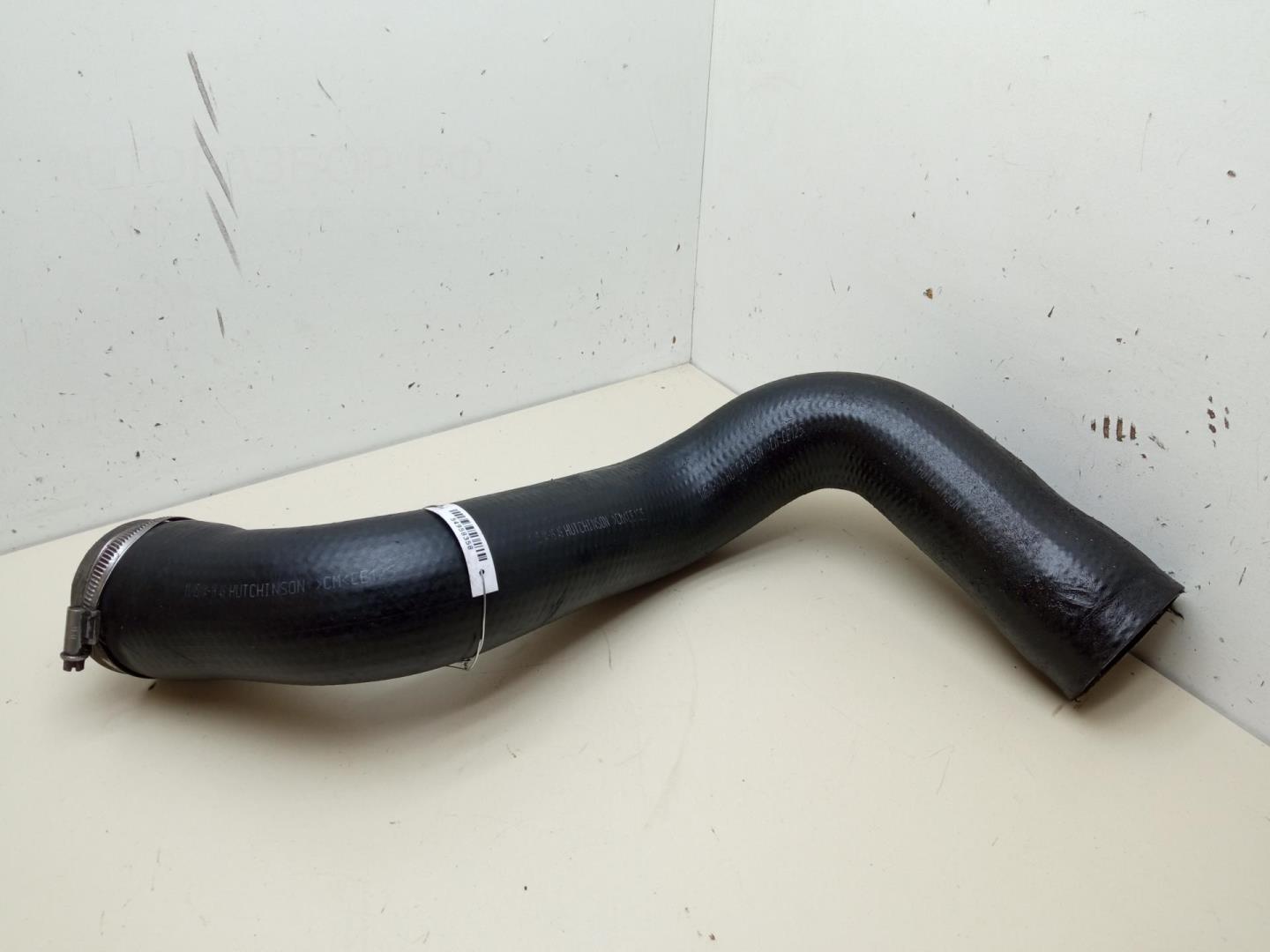 Патрубок интеркулера