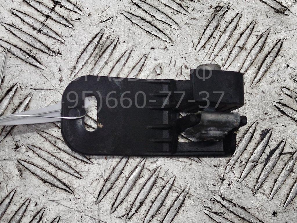 Кронштейн фар правый