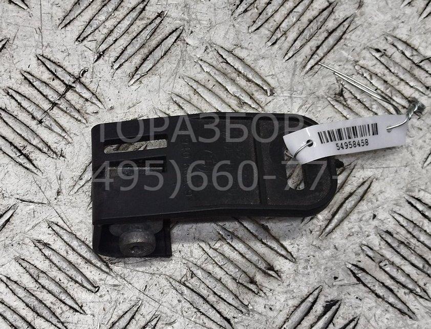 Крепеж фары