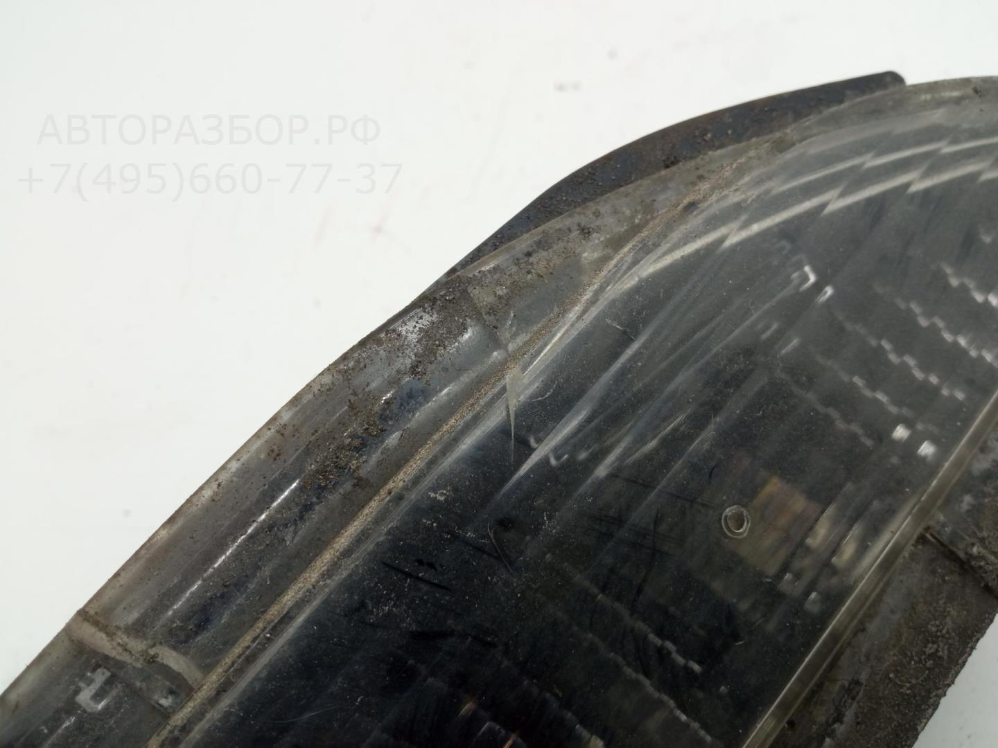 Фонарь задний в бампер правый