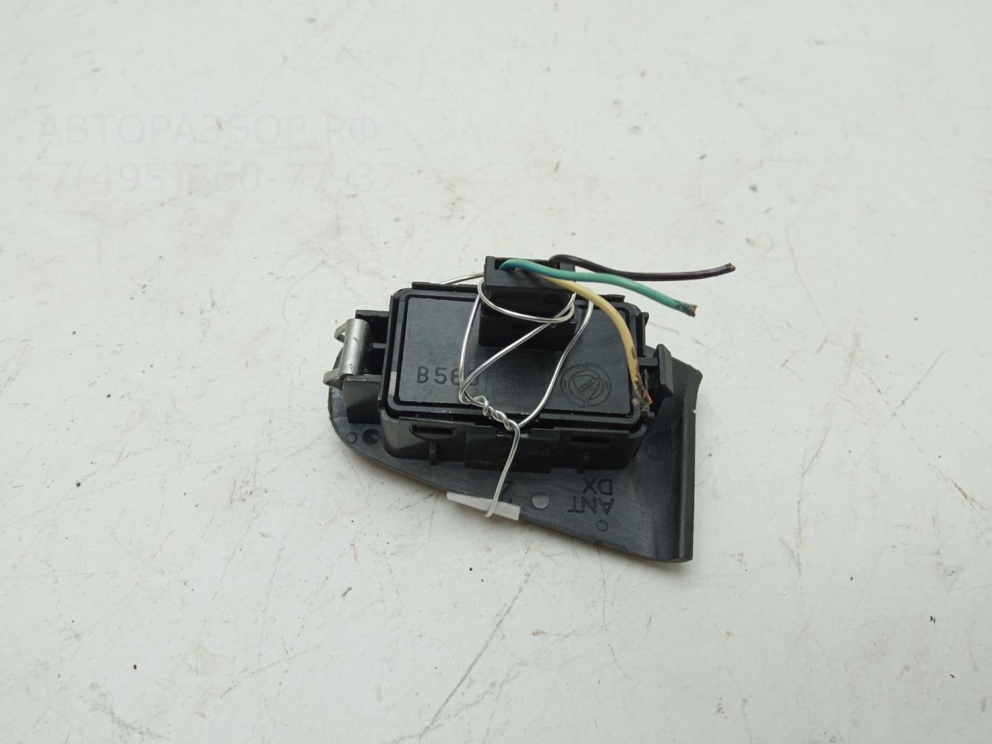 Кнопка стеклоподъемника