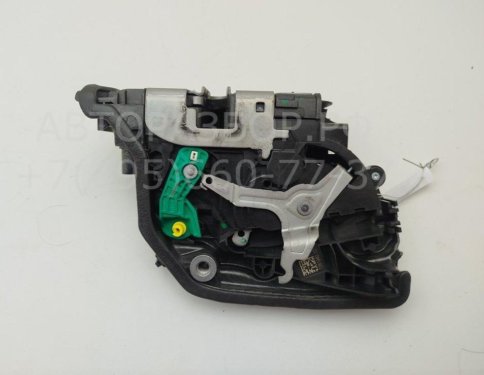 Замок двери задней правой