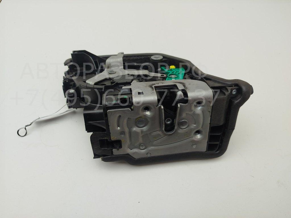 Замок двери задней правой