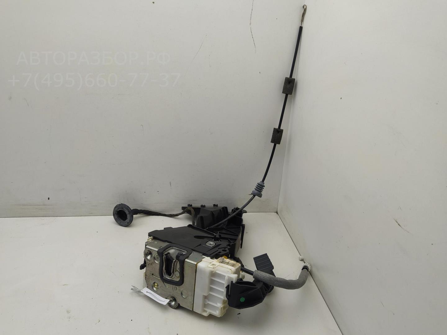 Замок двери задней правой