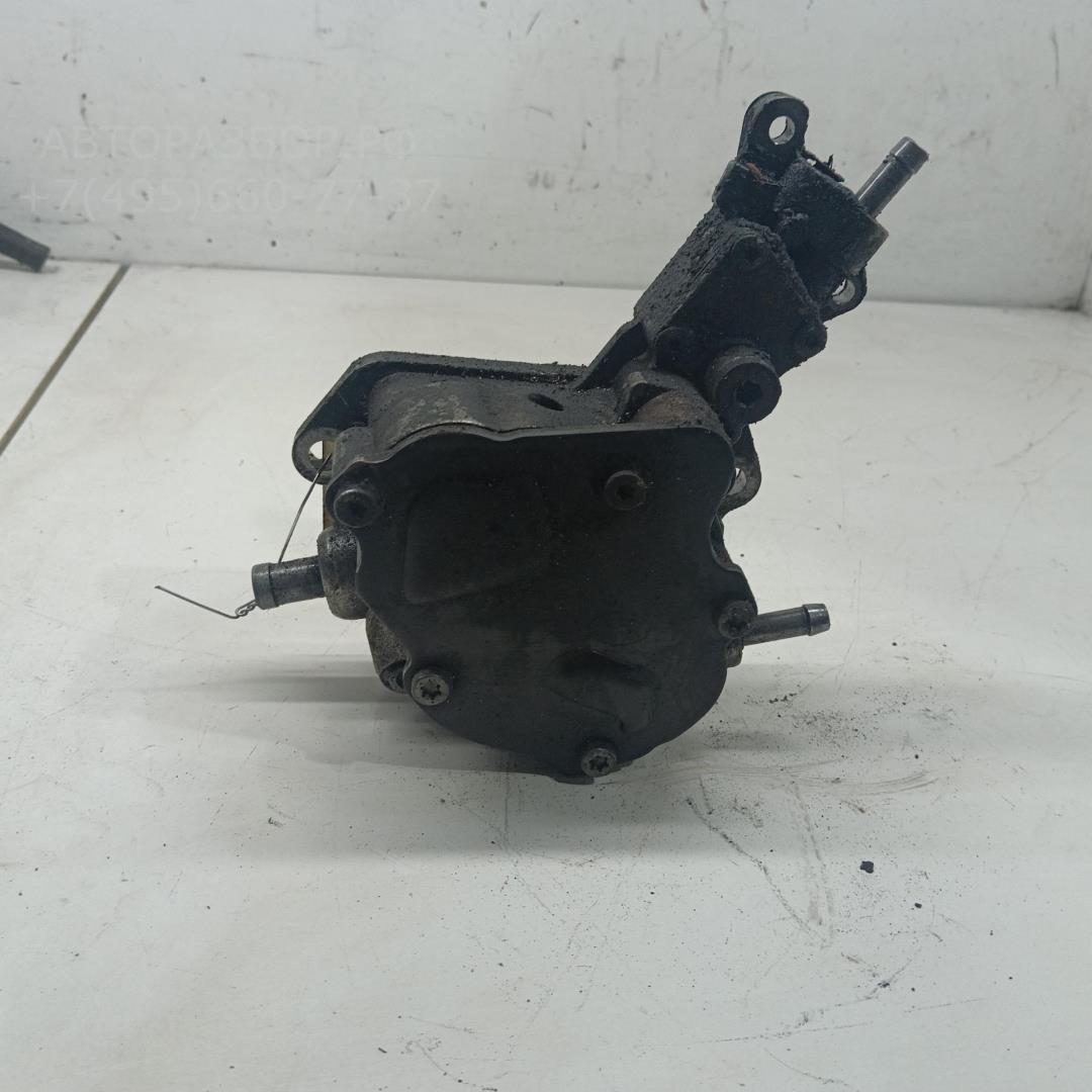 Насос вакуумный