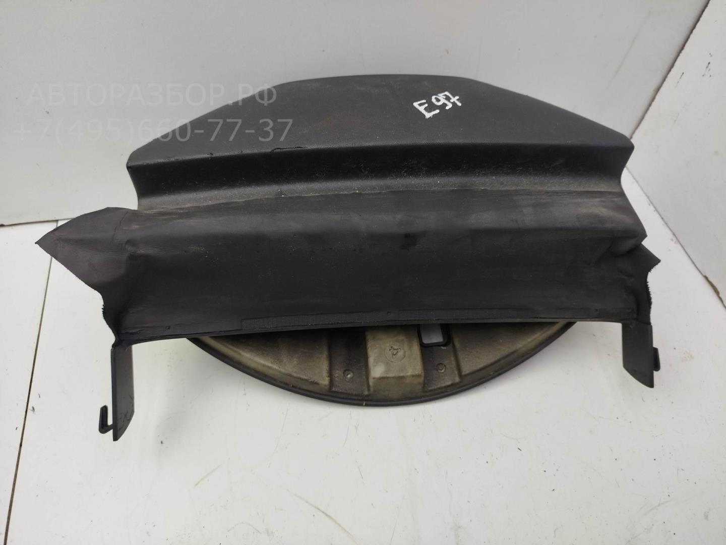 Кожух рулевой колонки