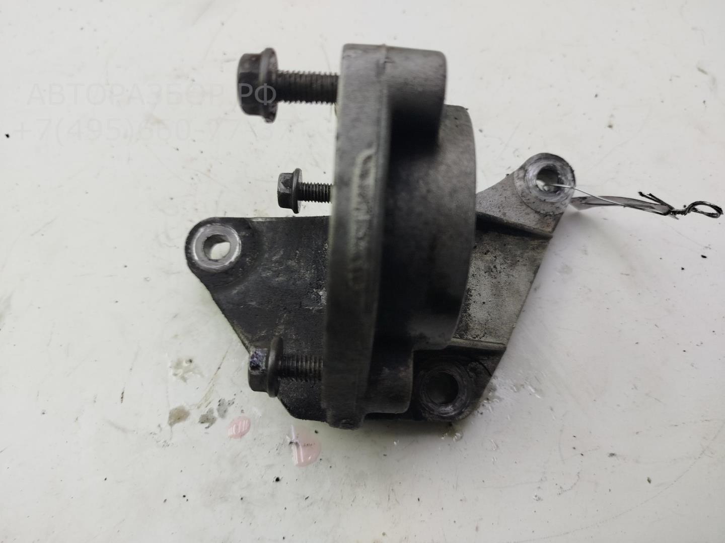 Кронштейн (сопут. товар)