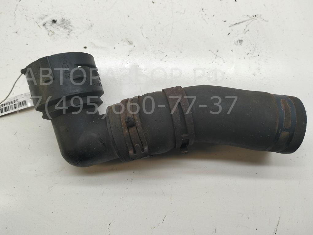 Патрубок радиатора