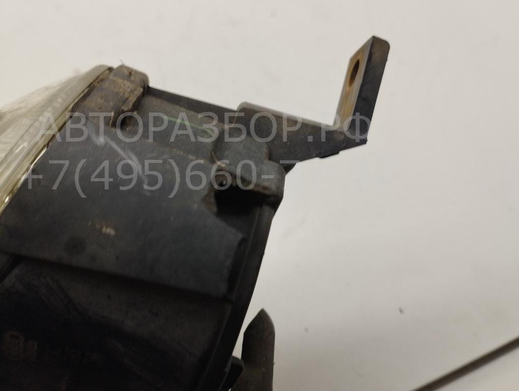 Фара противотуманная левая