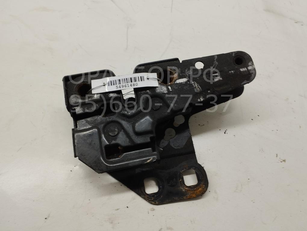 Замок капота