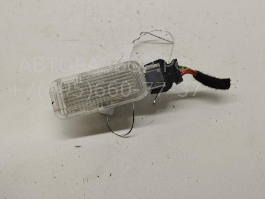 Плафон салонный