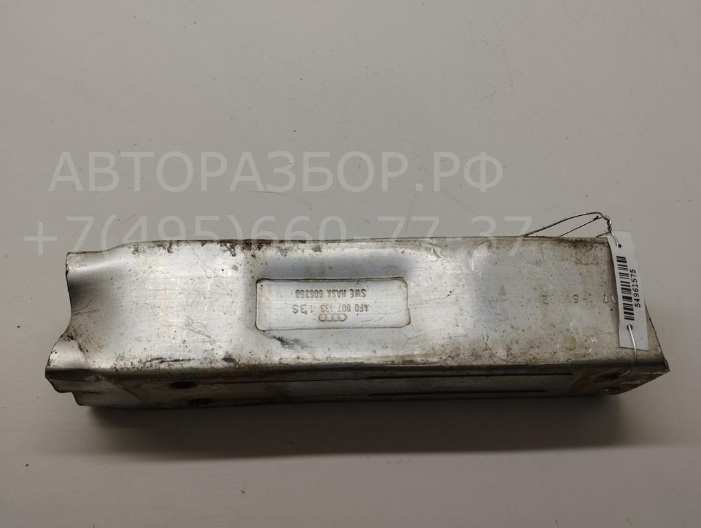 Кронштейн переднего бампера