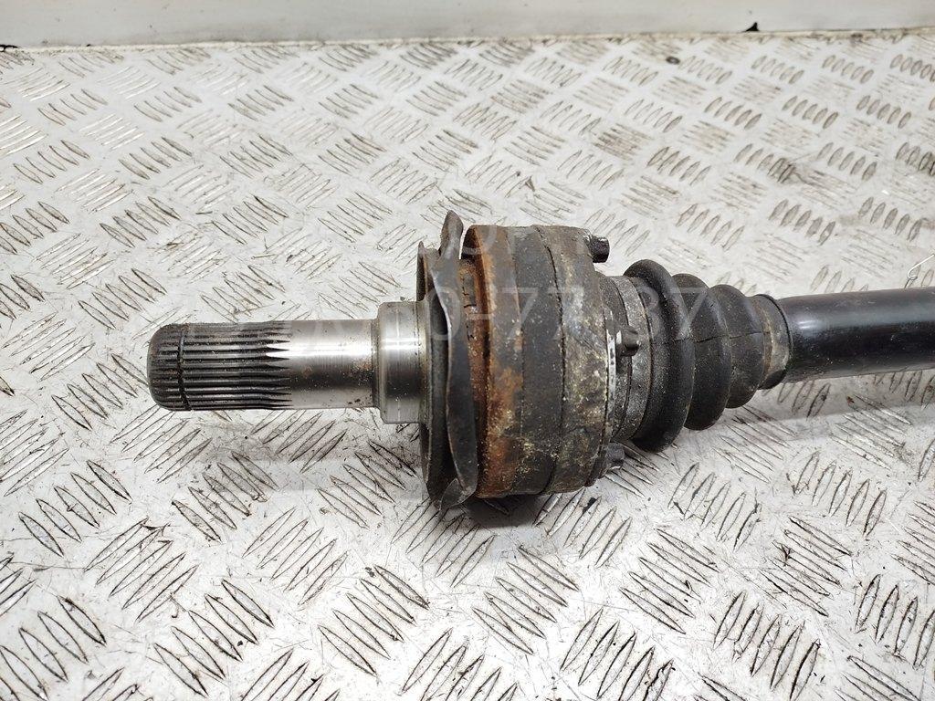 Полуось задняя