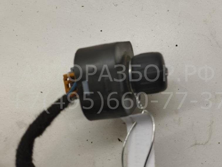 Кнопка регулировки зеркала