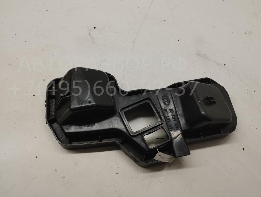 Крышка фары левой