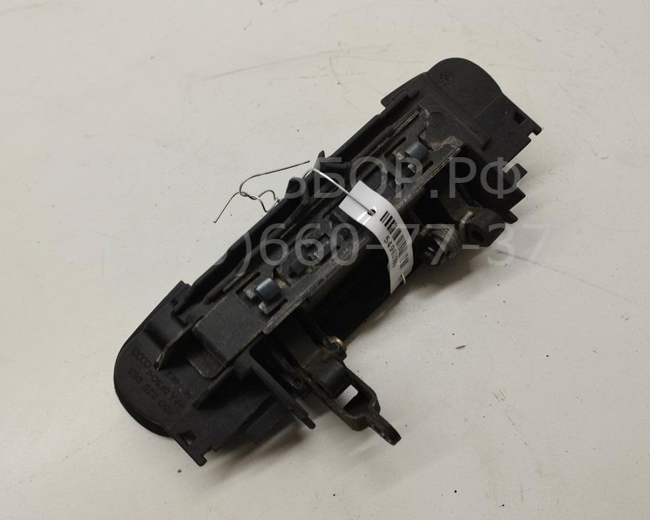 Ручка двери задней наружная правая