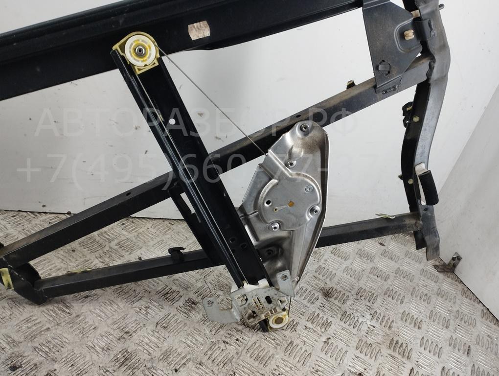 Стеклоподъемник электр. задний правый