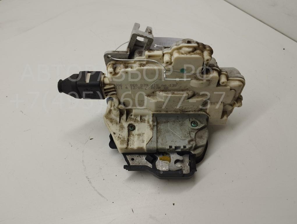 Замок двери задней левой