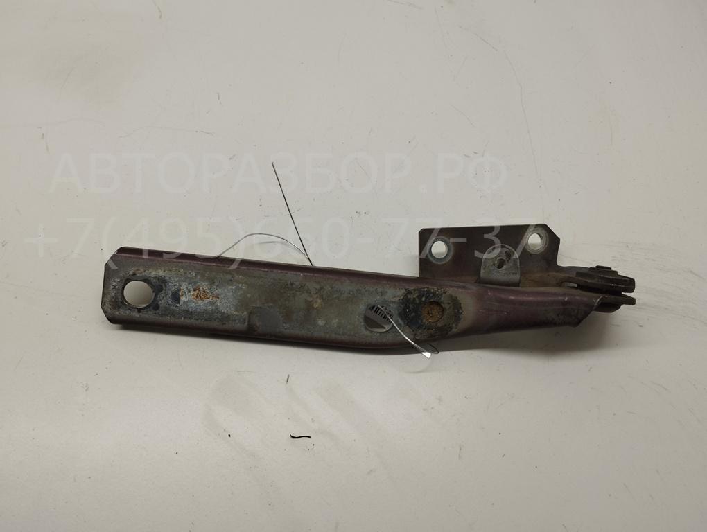 Петля капота правая