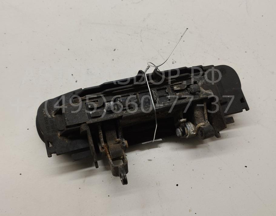 Ручка двери задней наружная правая