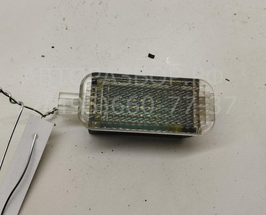 Плафон салонный