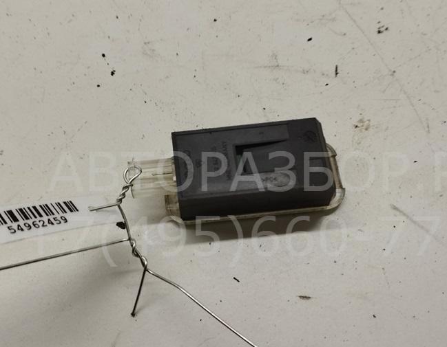 Плафон салонный