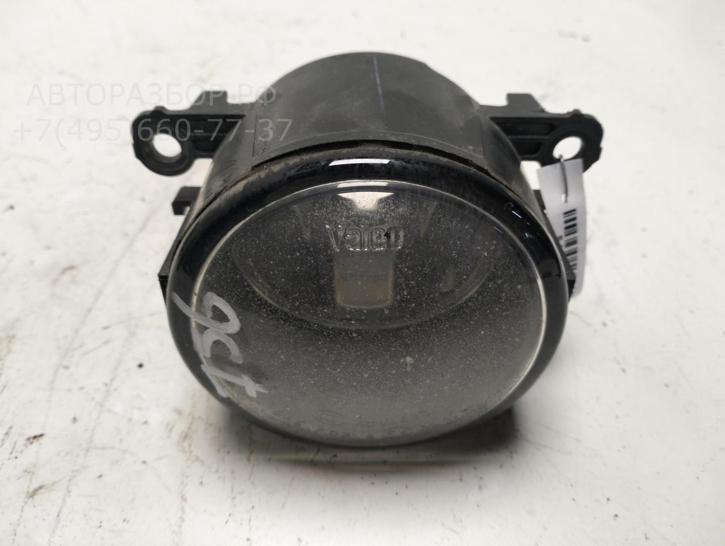 Фара противотуманная левая