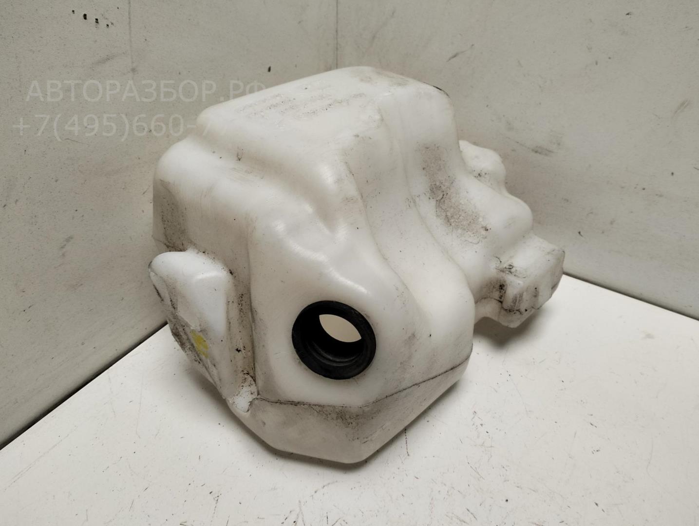 Бачок омывателя лобового стекла