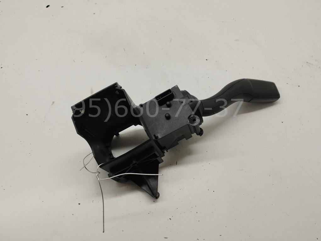 Переключатель поворотов подрулевой