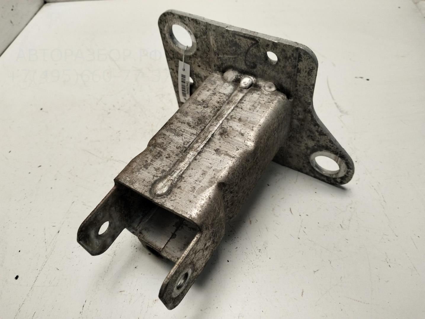 Кронштейн (сопут. товар)