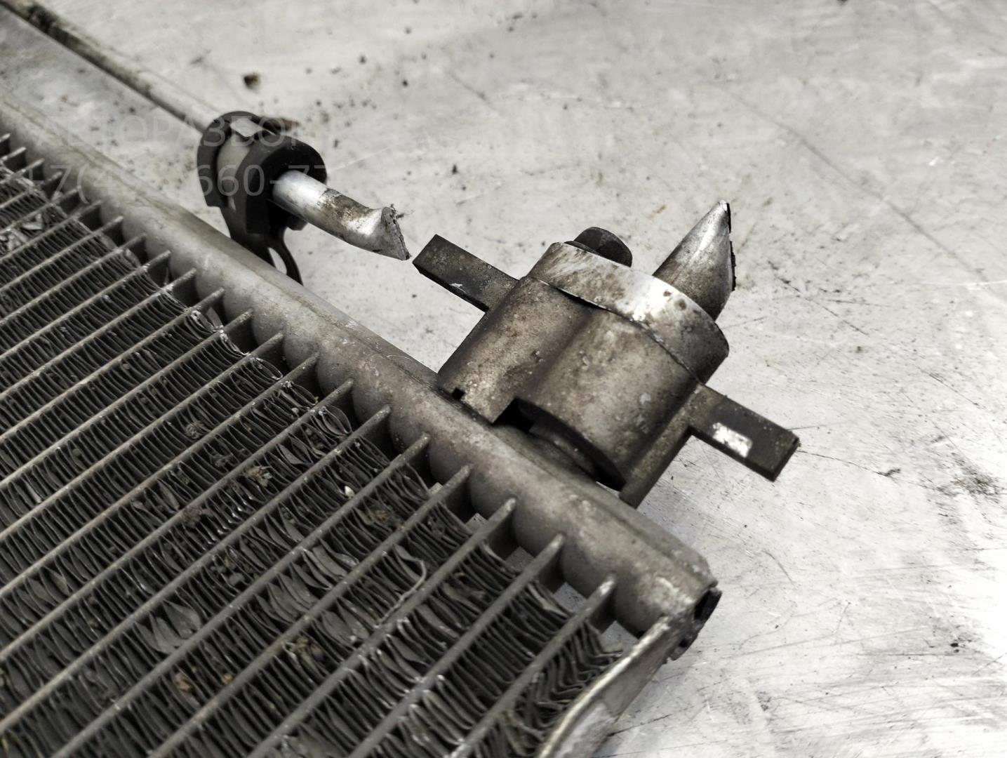 Радиатор кондиционера / конденсер