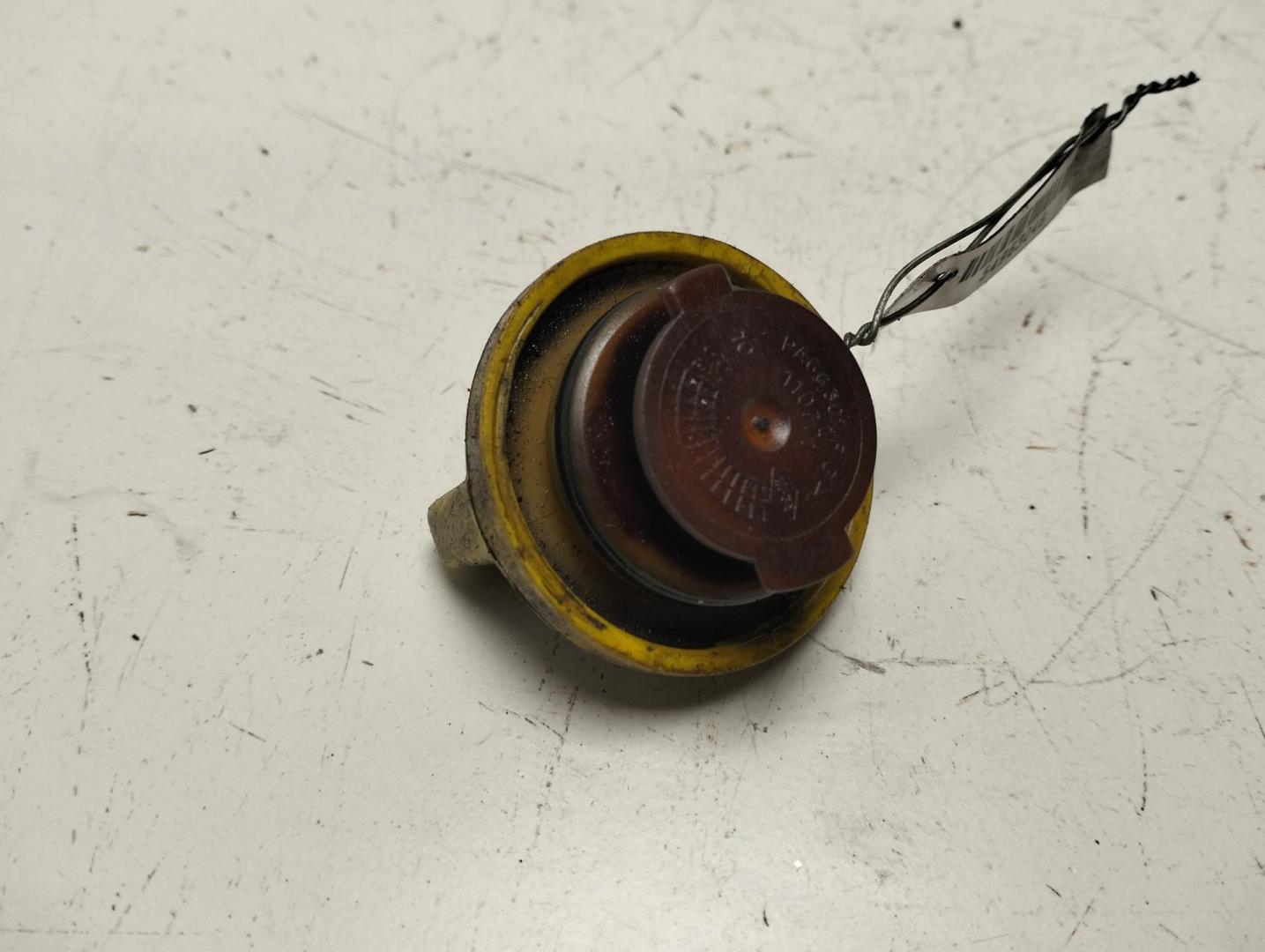 Крышка маслозаливной горловины