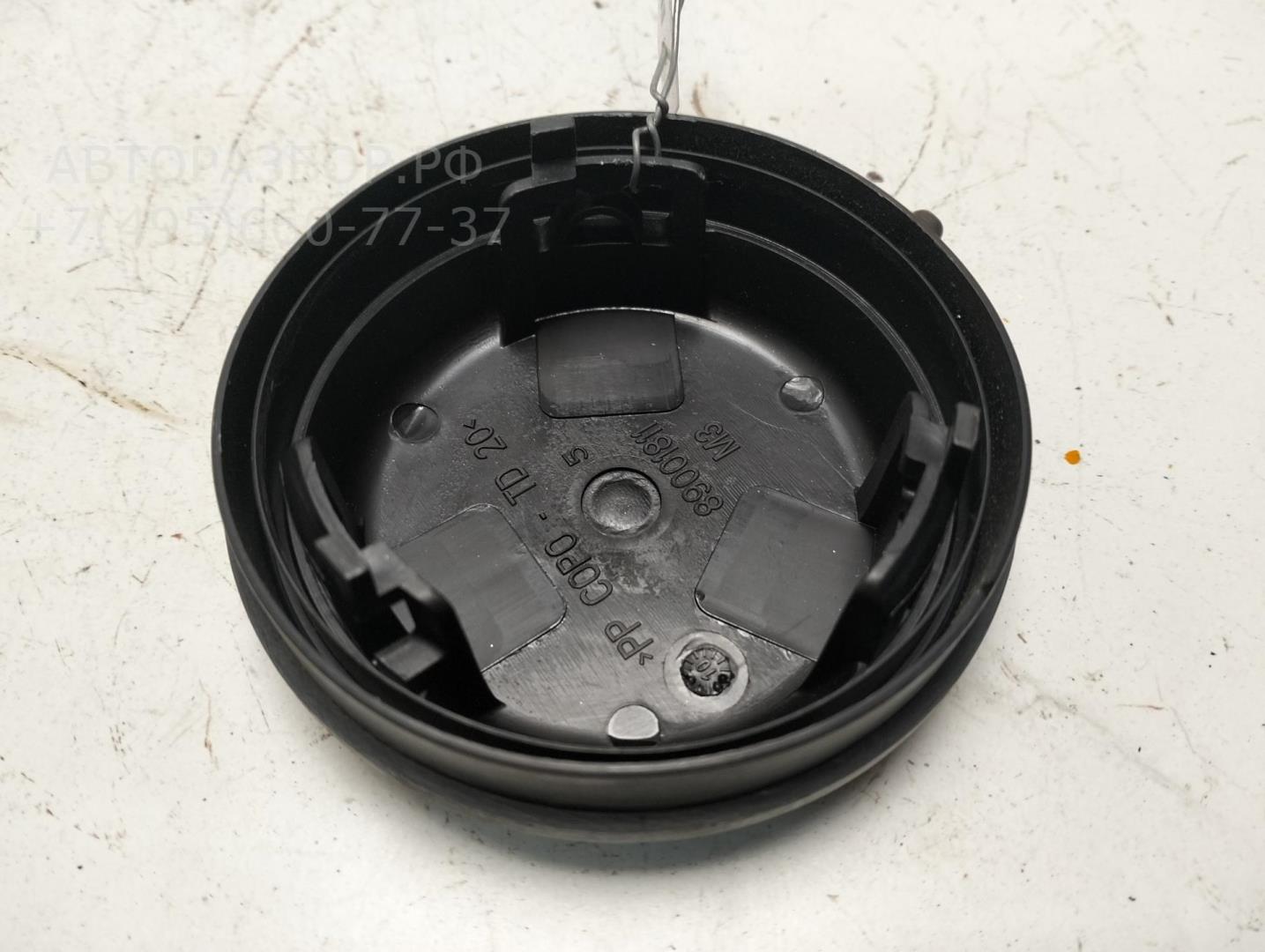 Крышка фары левой