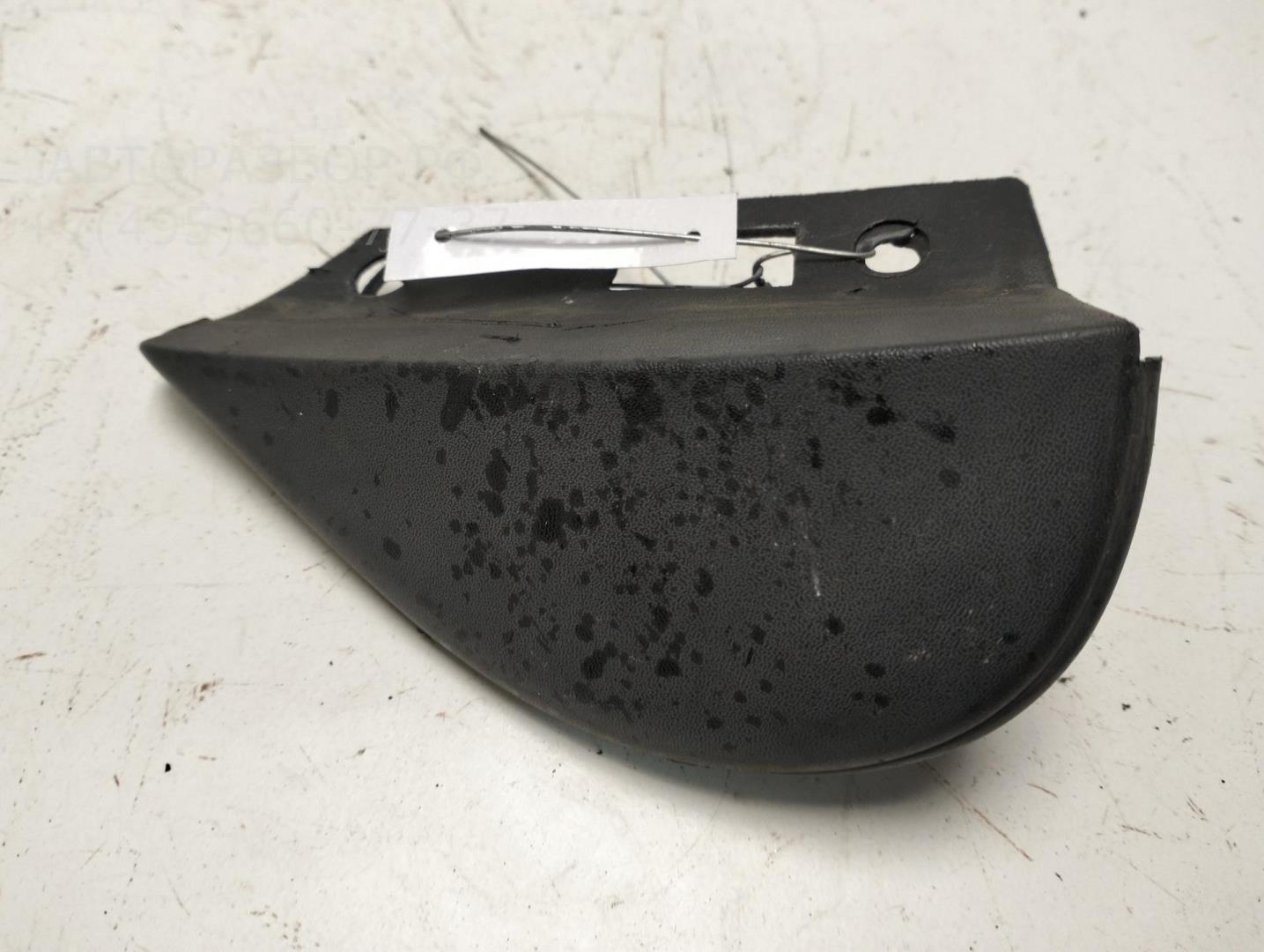 Накладка переднего крыла левого