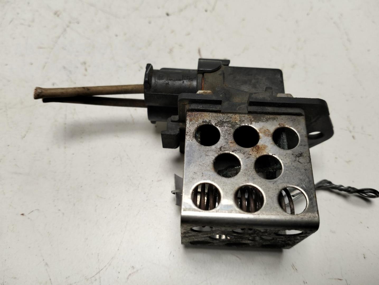 Реле вентилятора радиатора