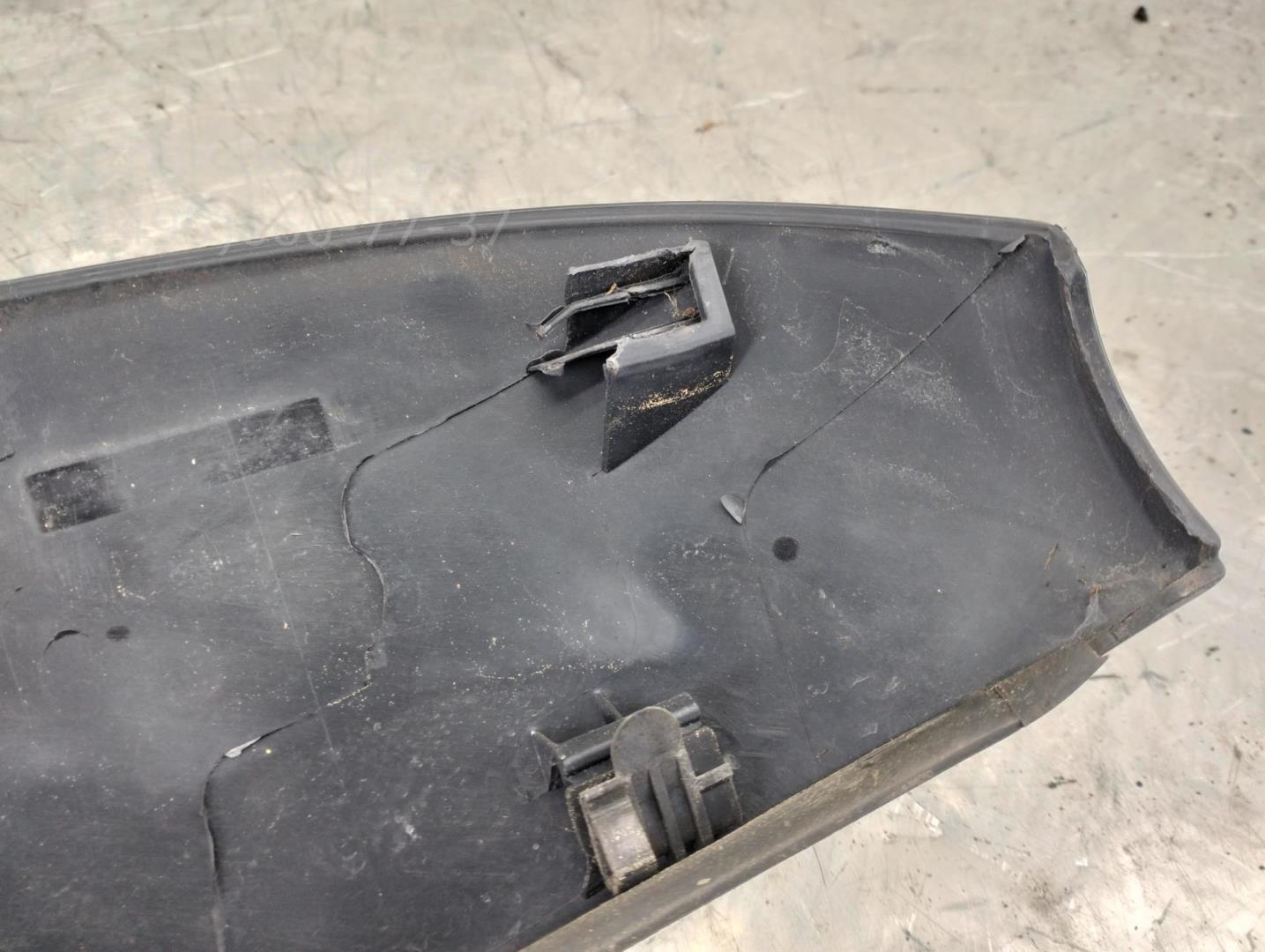 Спойлер переднего бампера