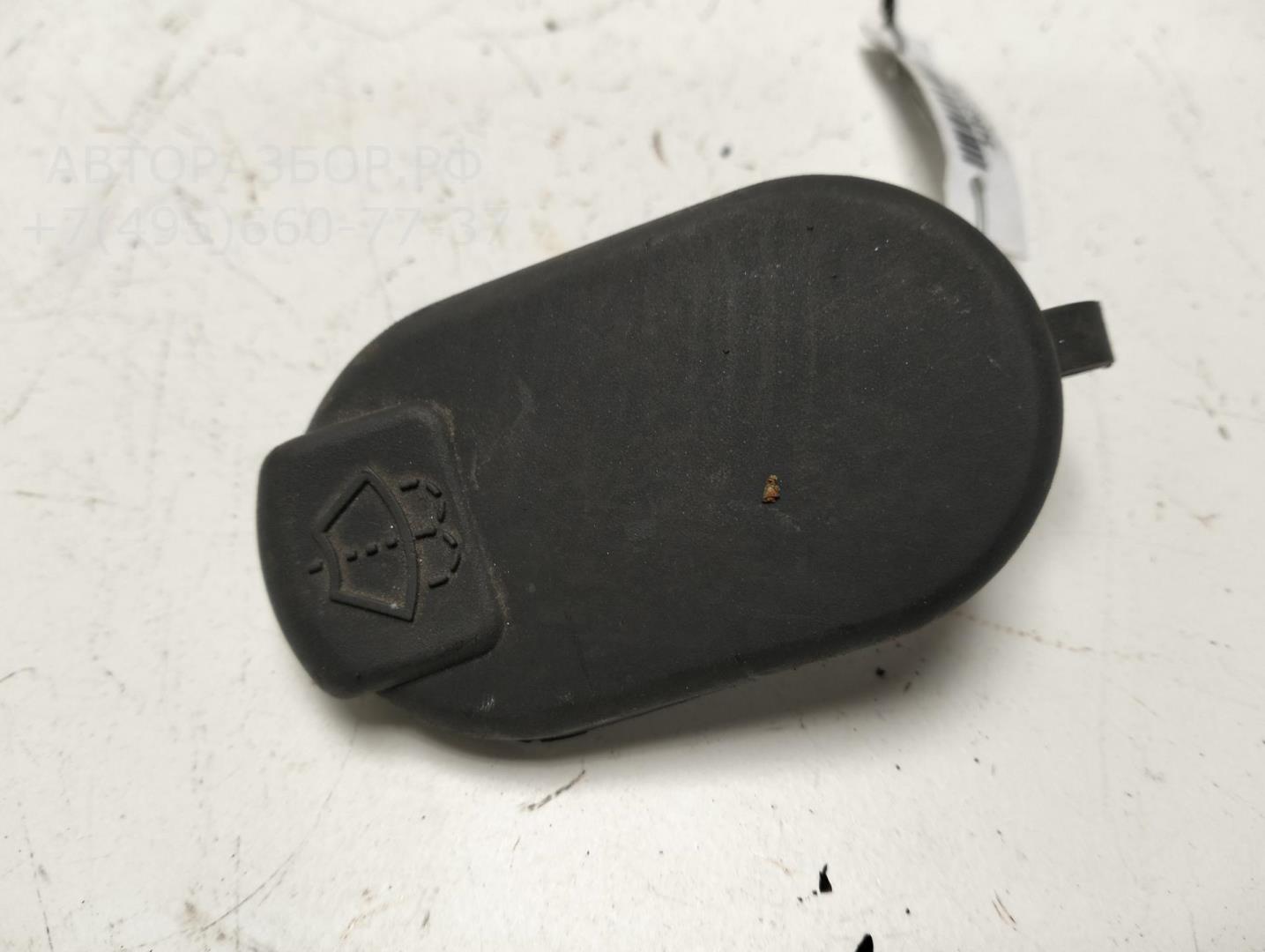 Крышка бачка омывателя