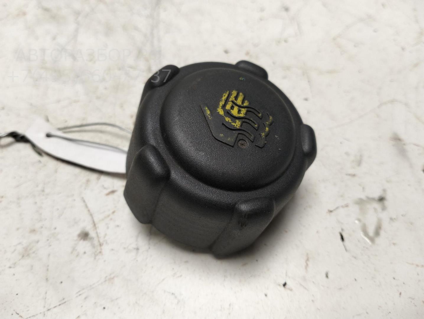 Крышка расширительного бачка