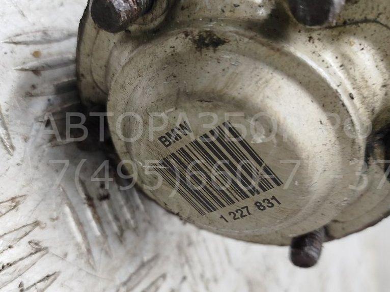 Полуось задняя