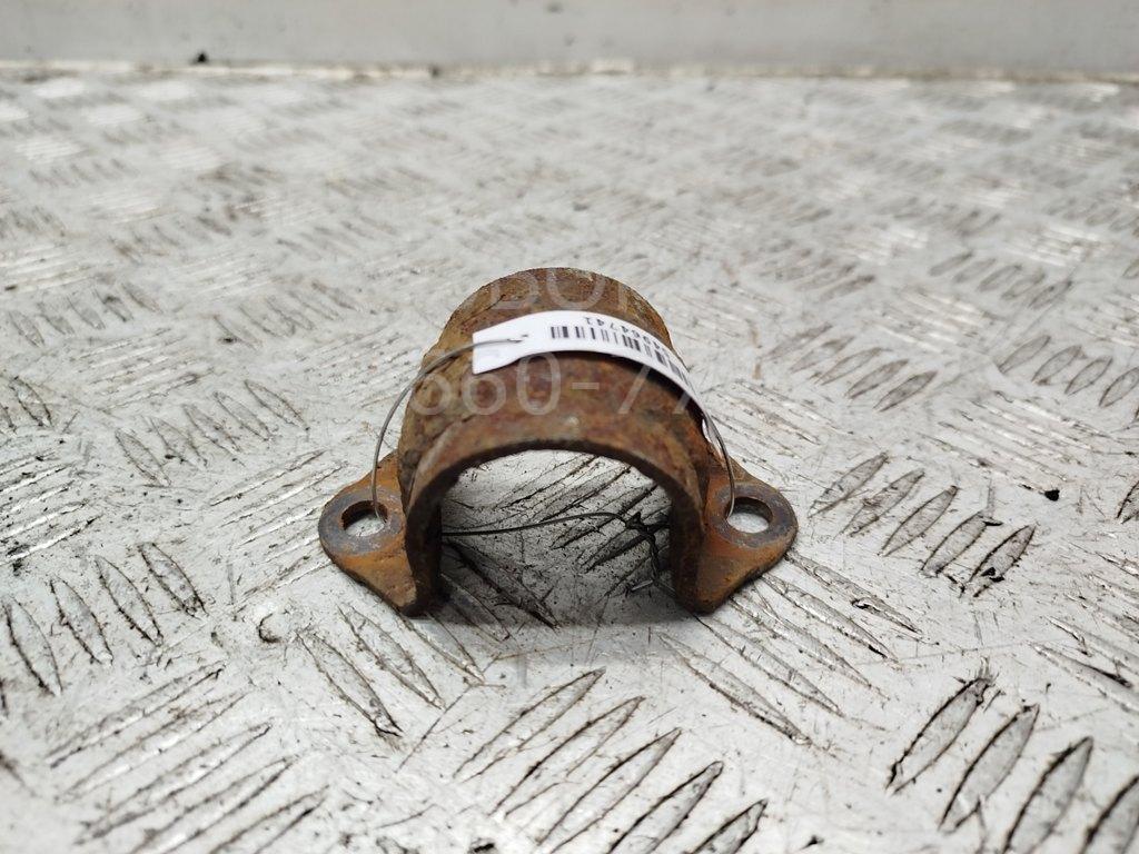 Кронштейн (п.з.к.)