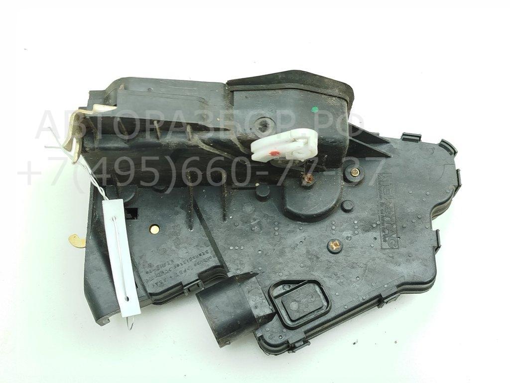 Замок двери передней правой