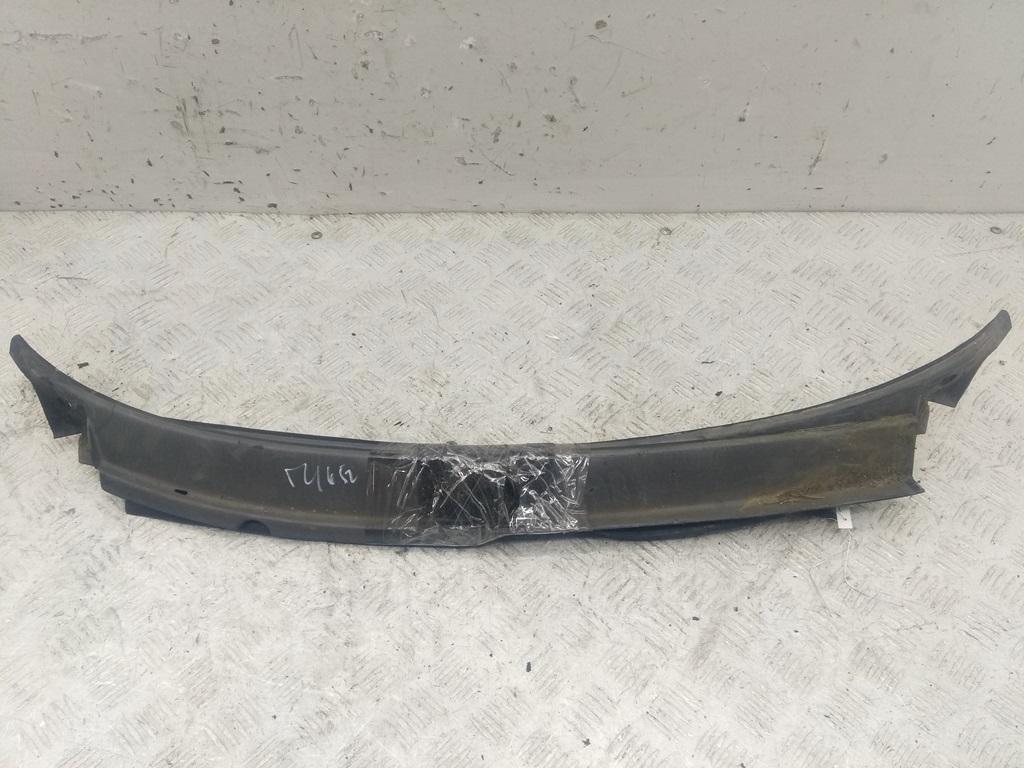 Решетка стеклоочистителей (Жабо)