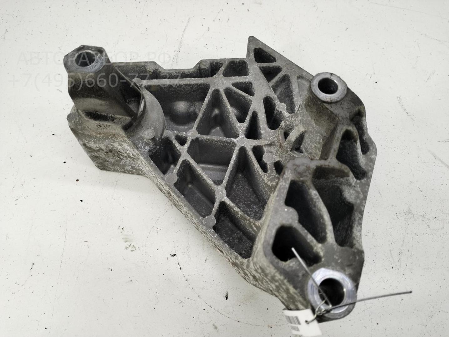 Опора двигателя